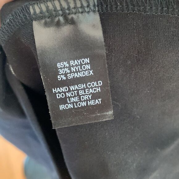 Lulu’s EUC black tight fitted low back long sleeve dress Size medium - Picture 5 of 5